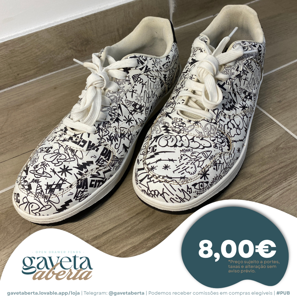 Sapatilhas Lefties Grafiti Branco e Preto Tam. 43